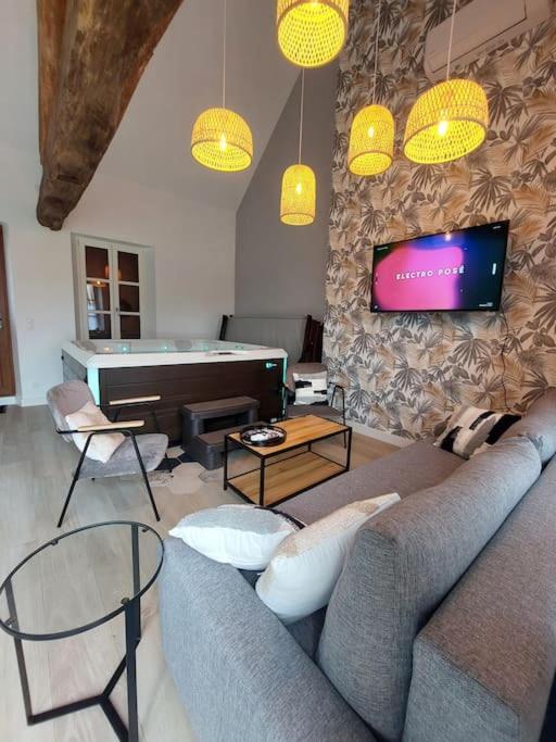 L'Incontournable - Loiret Spa Ladon Ngoại thất bức ảnh